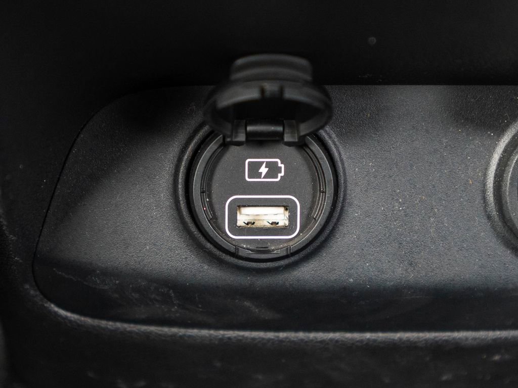 Used 2019 Kia Sorento LX w/ LX Convenience Package image 31