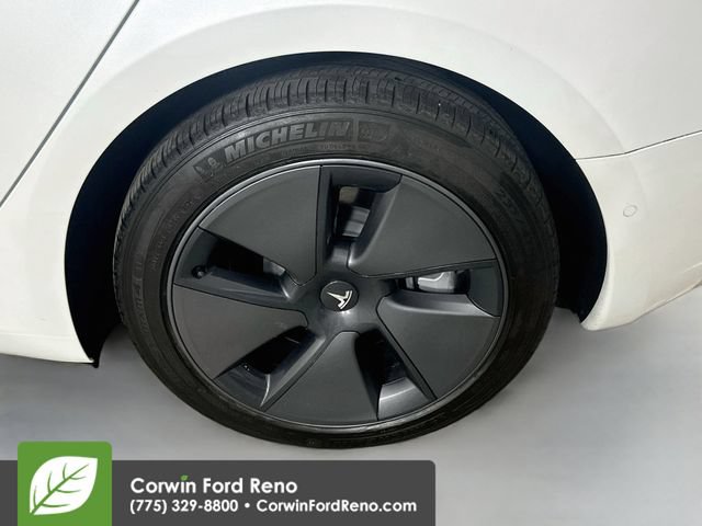 Used 2021 Tesla Model 3 Long Range AWD/4WD image 32