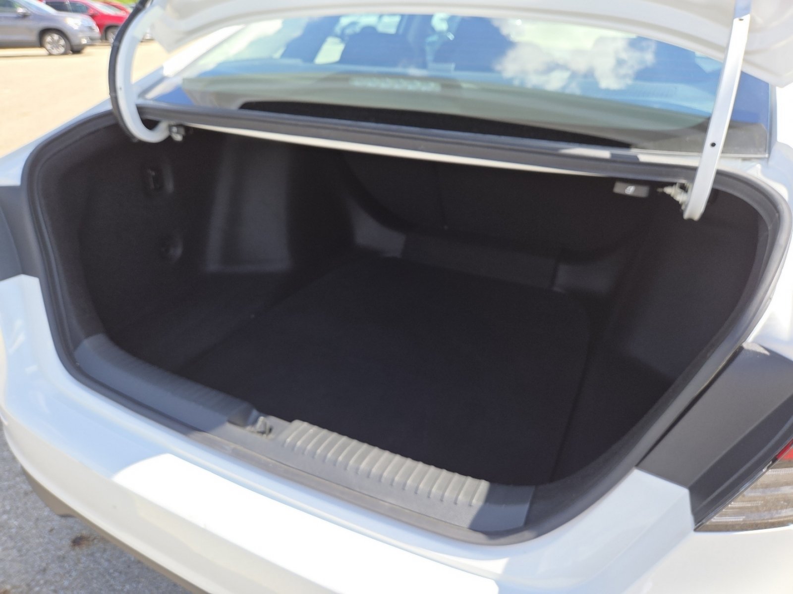 Used 2024 Honda Accord EX image 18