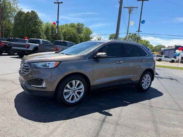 Used 2019 Ford Edge Titanium FWD image 15