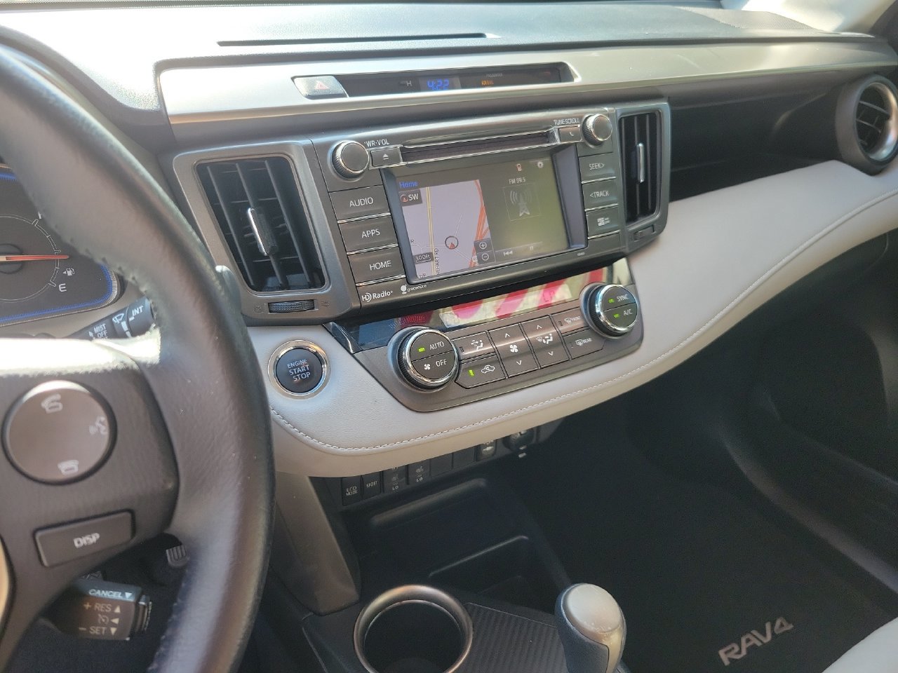 Used 2014 Toyota RAV4 Limited FWD image 23