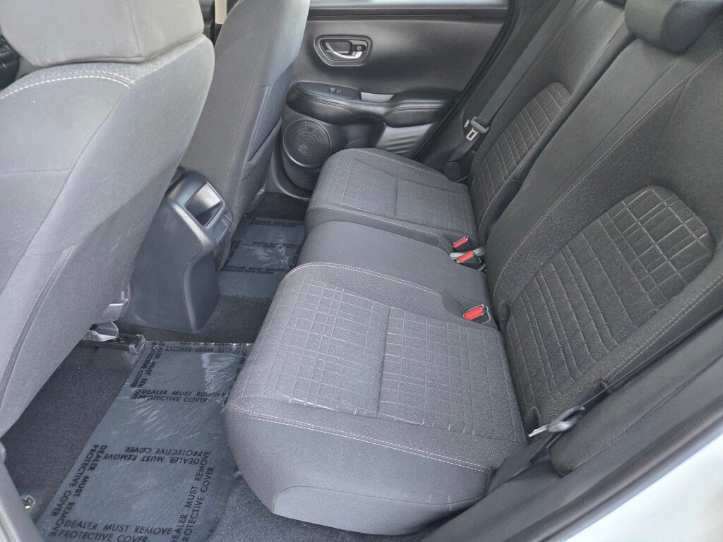 Certified 2025 Honda HR-V LX image 15
