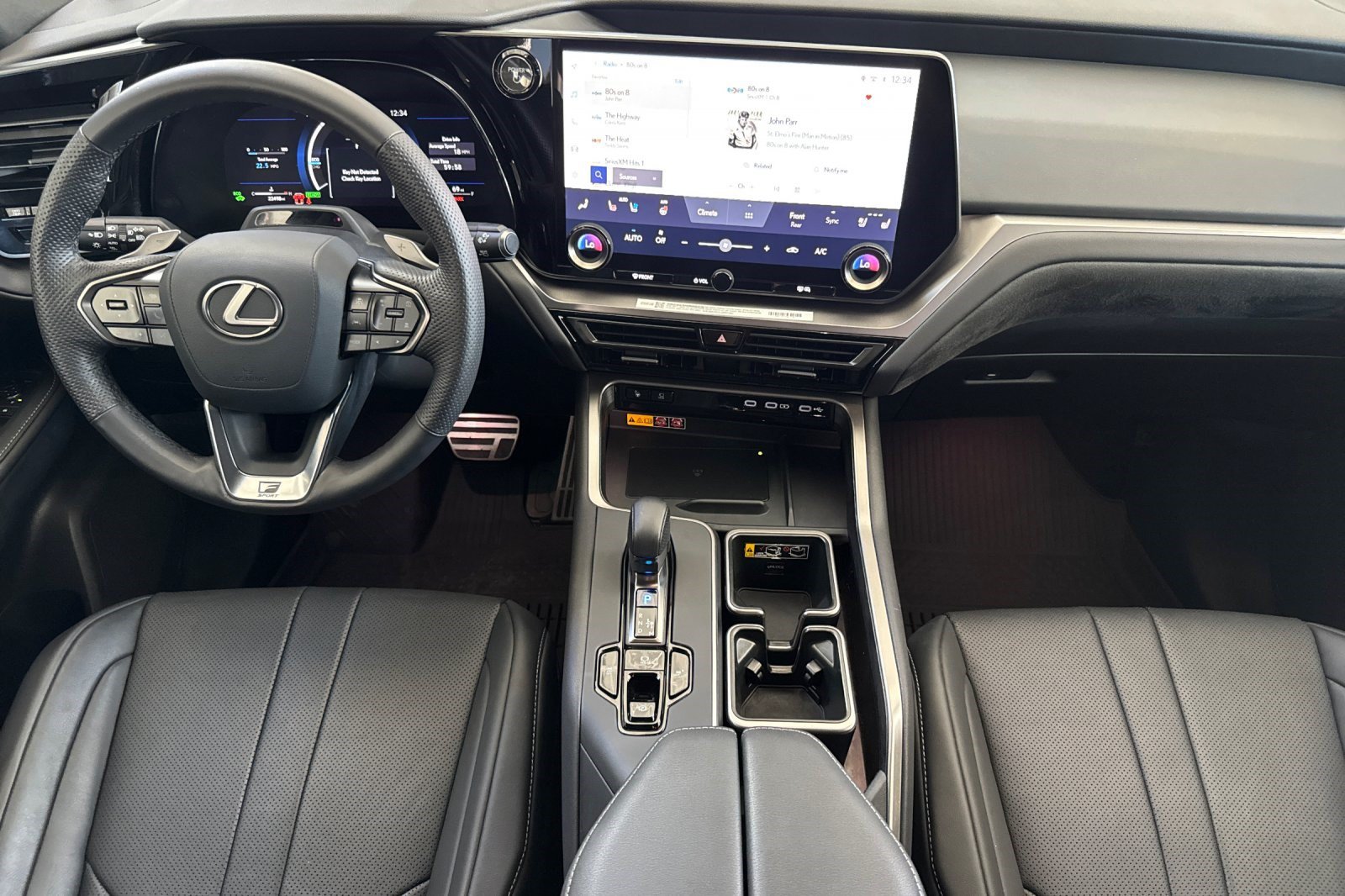 Used 2025 Lexus TX 500h AWD w/ Technology Package image 17