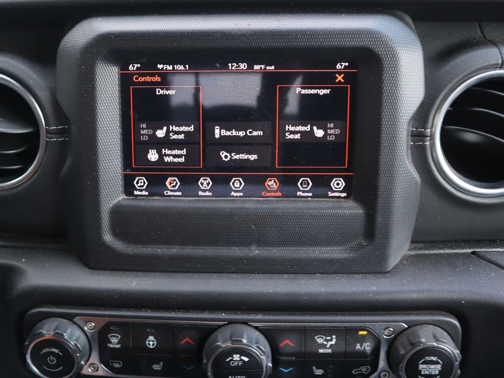 Used 2020 Jeep Wrangler Unlimited Sahara w/ LED Lighting Group image 14