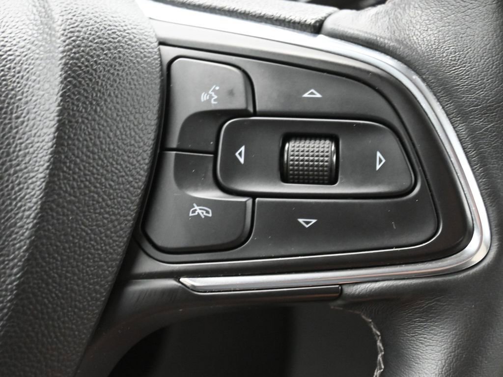 Used 2023 Buick Encore GX Preferred w/ Cold Weather Comfort Package FWD image 23