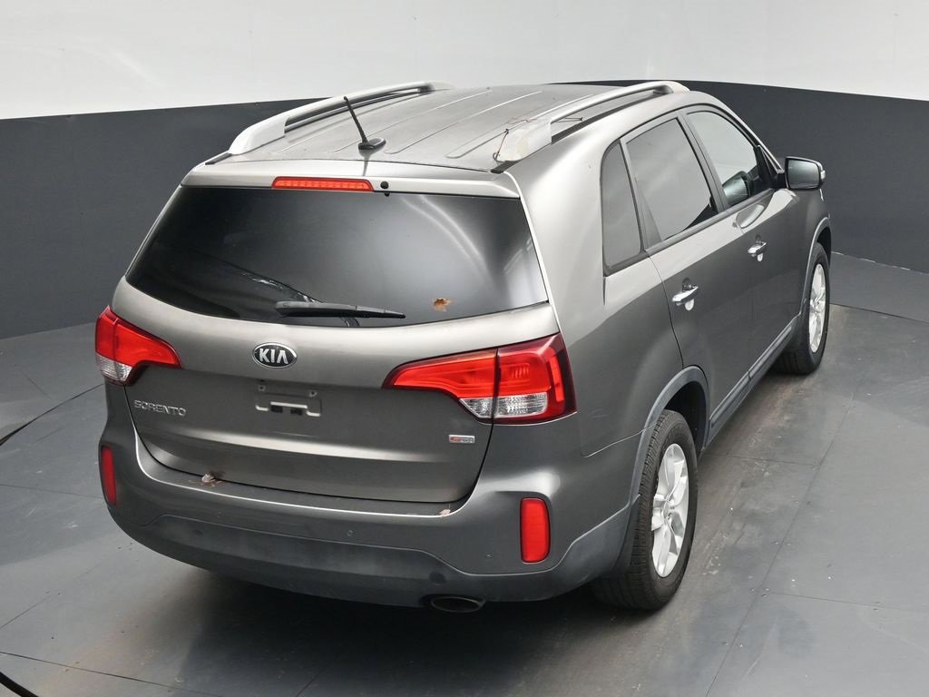 Used 2015 Kia Sorento LX image 38