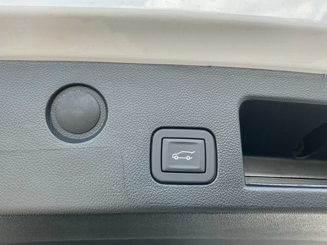 New 2027 GMC Terrain Elevation w/ Elevation Premium Package FWD image 24