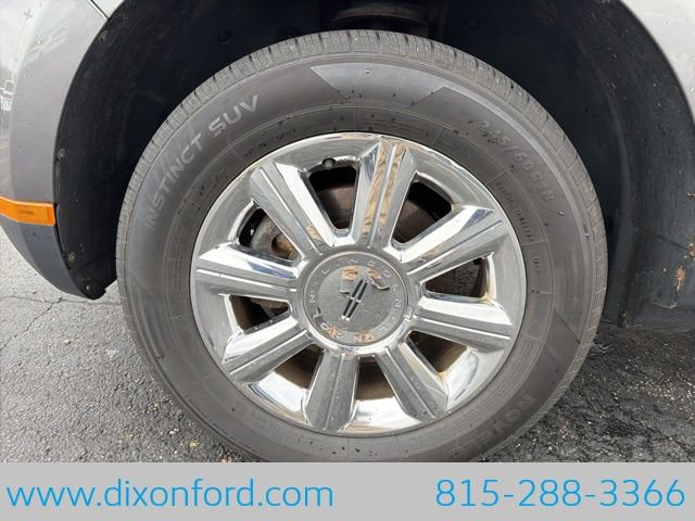Used 2009 Lincoln MKX AWD image 10