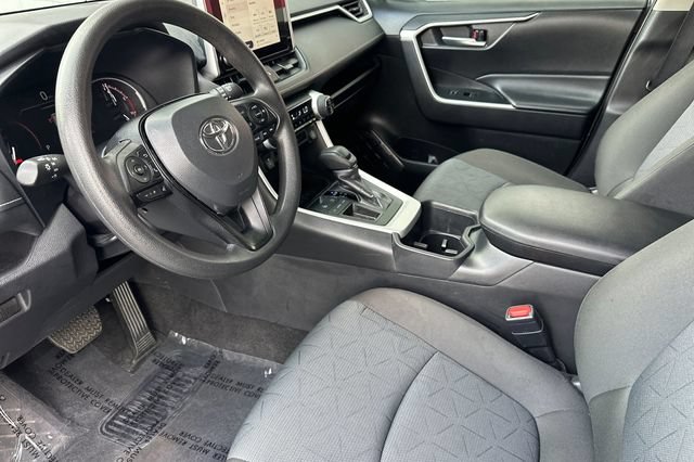 Certified 2025 Toyota RAV4 XLE FWD image 12