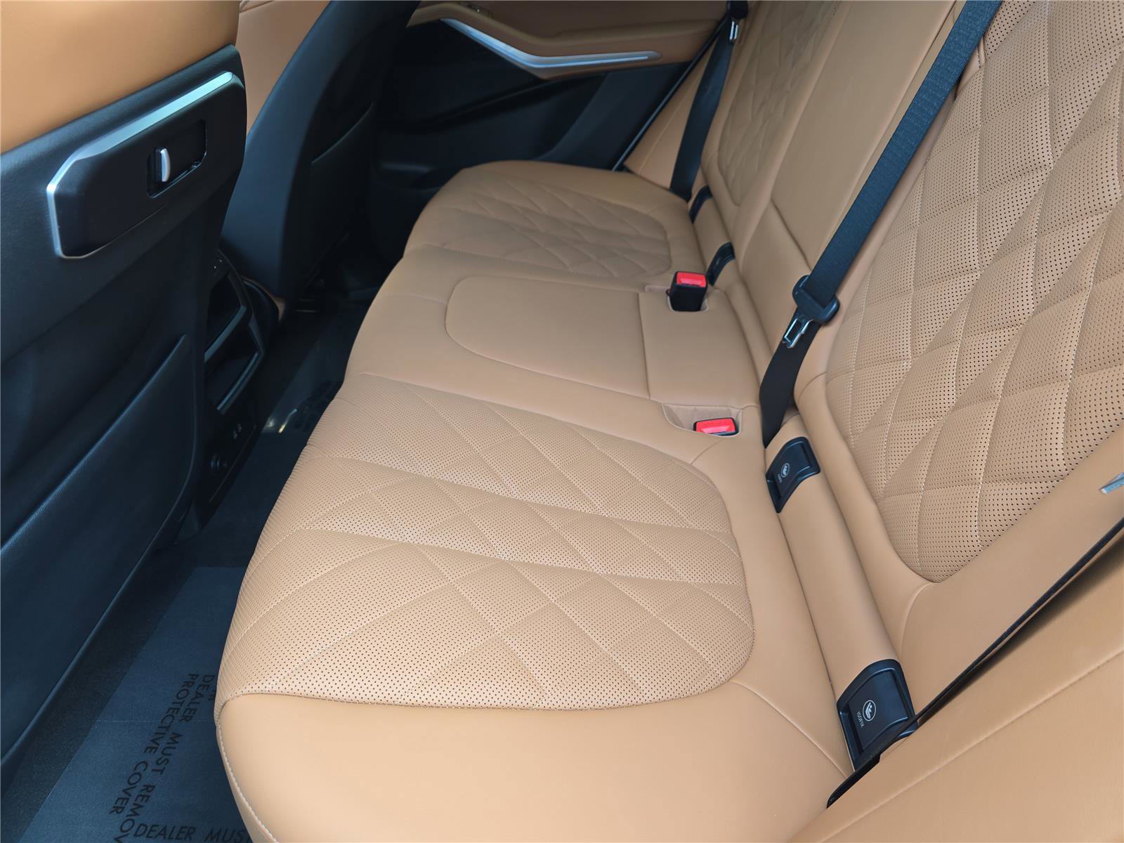 Used 2024 BMW X5 sDrive40i w/ M Sport Package image 13