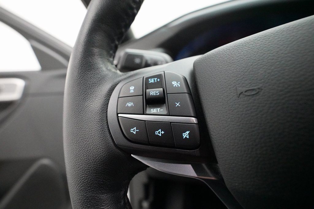 Used 2020 Ford Explorer Limited w/ Class III Trailer Tow Package image 18