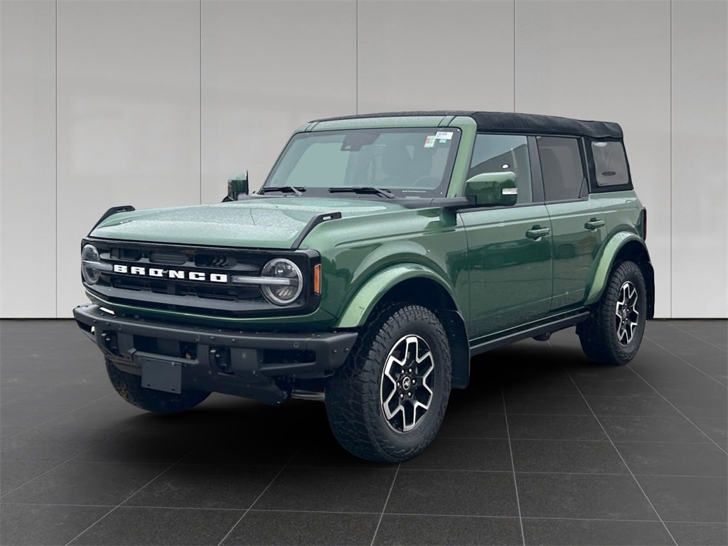 Used 2023 Ford Bronco Outer Banks image 1