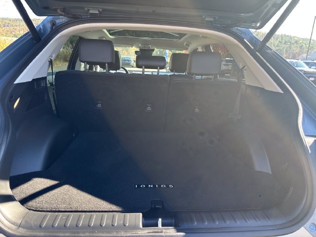 Certified 2023 Hyundai Ioniq 5 Limited w/ Cargo Package AWD/4WD image 22