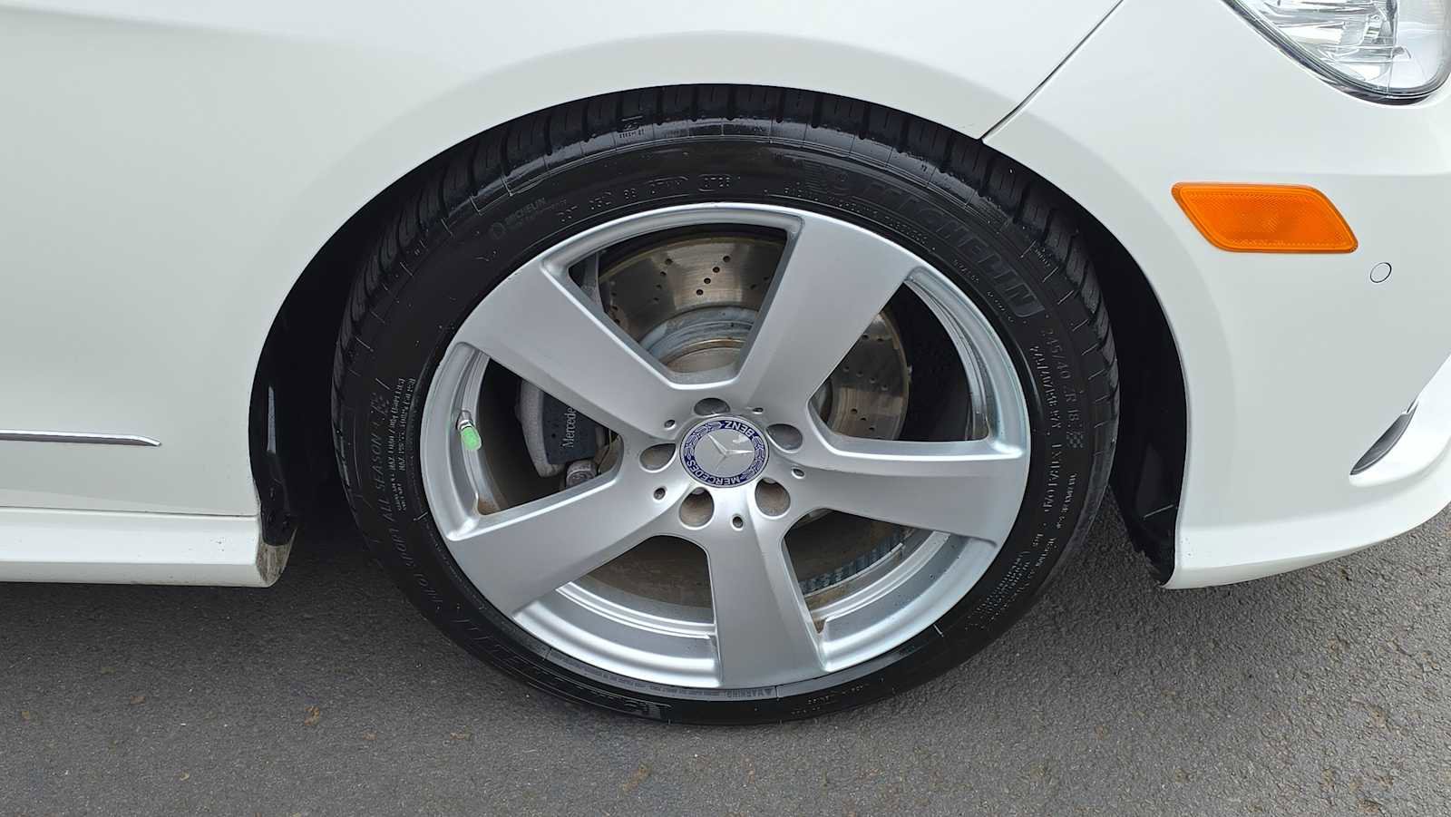 Used 2011 Mercedes-Benz E 350 Sedan image 9