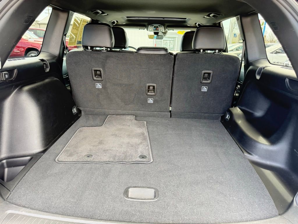 Used 2025 Jeep Grand Cherokee Altitude image 26