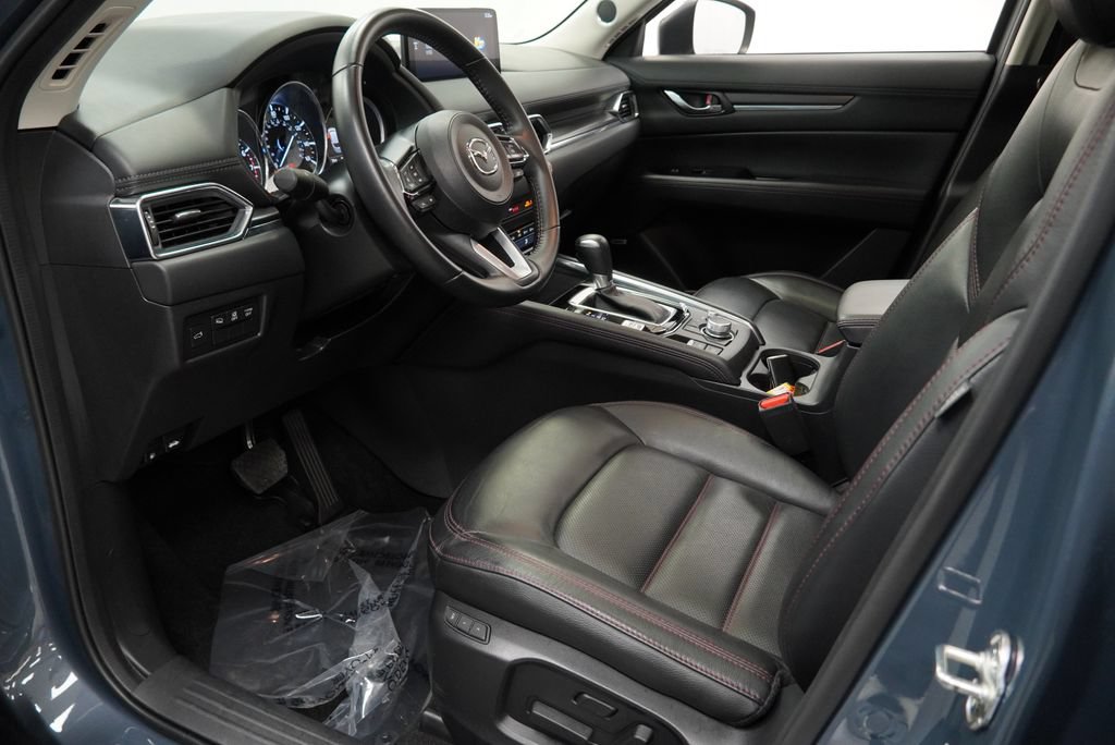 Used 2025 MAZDA CX-5 Carbon Edition AWD/4WD image 18