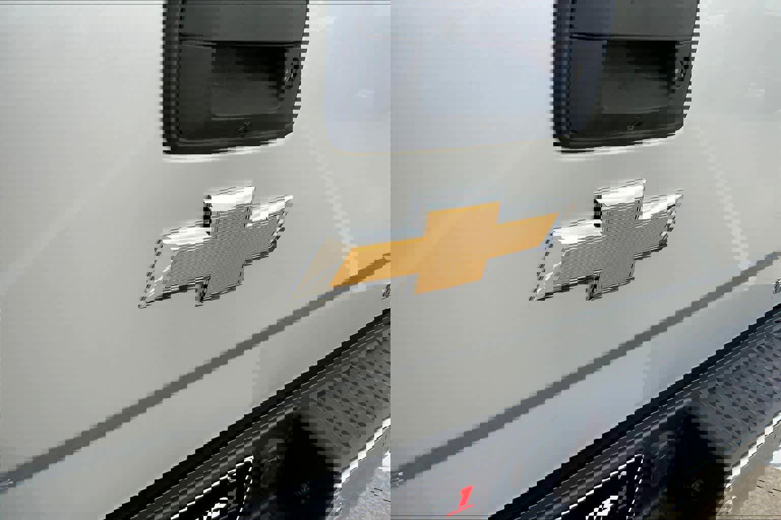 Used 2018 Chevrolet Silverado 1500 LT w/ Texas Edition RWD image 30