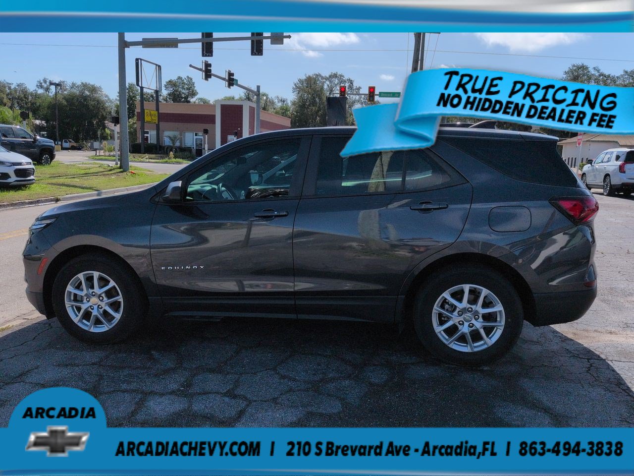 Used 2022 Chevrolet Equinox LS FWD image 6