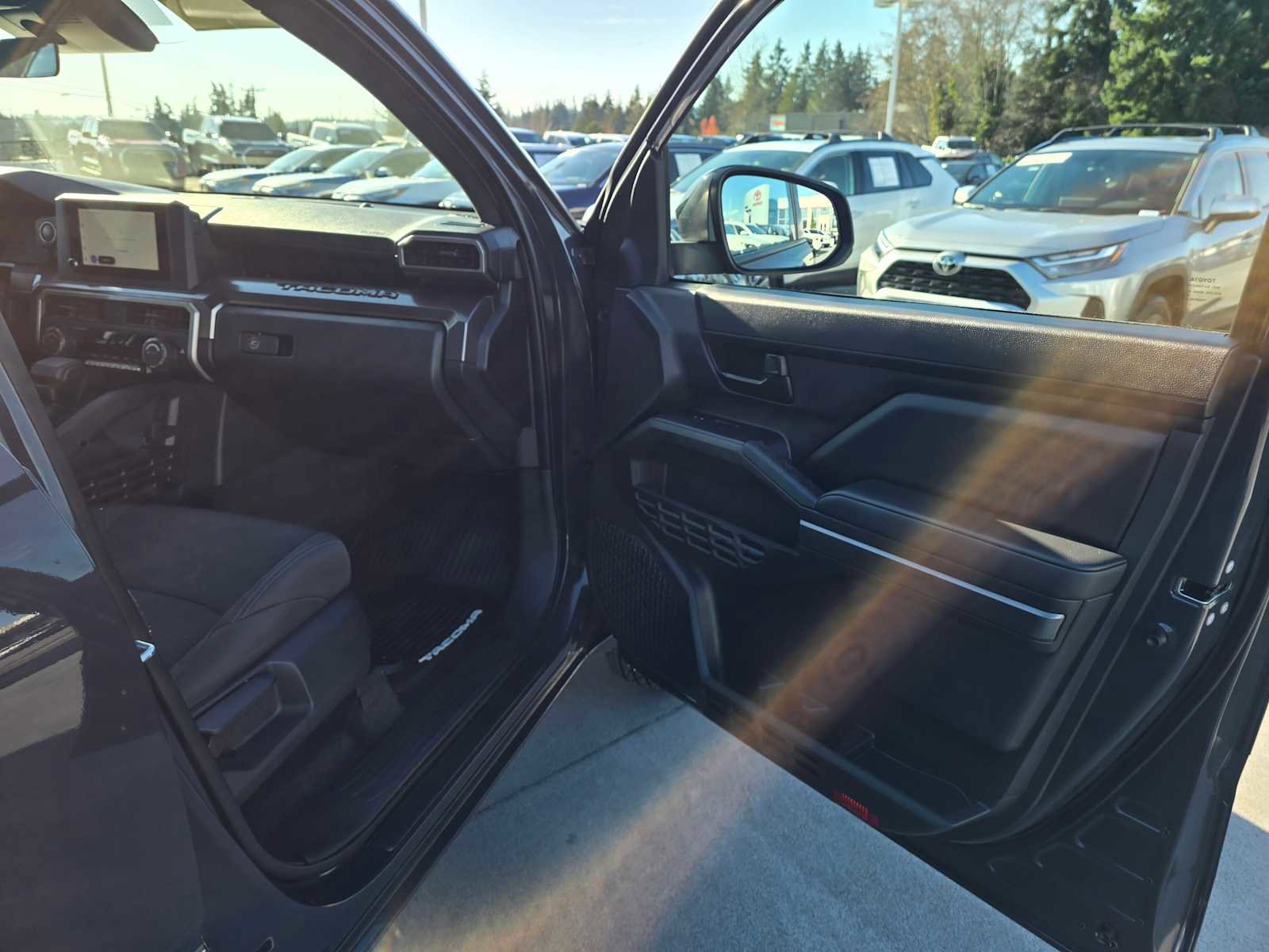 Certified 2025 Toyota Tacoma SR5 image 10