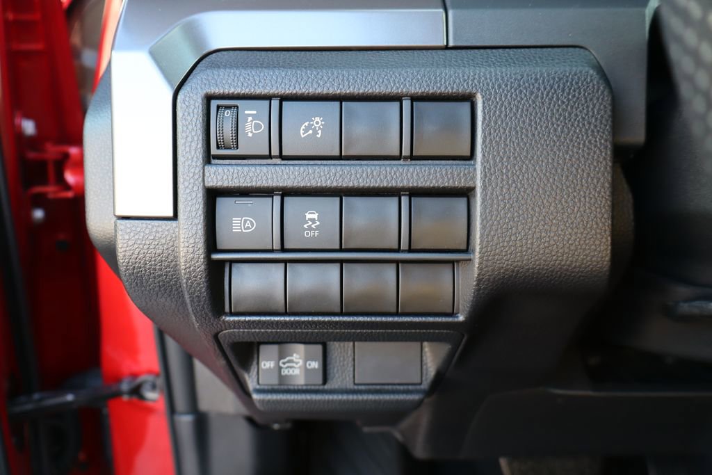 Used 2025 Toyota Tacoma TRD Sport image 11