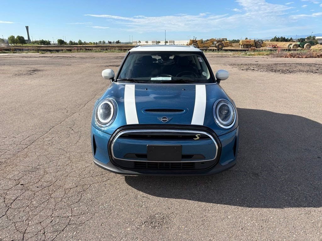 Used 2024 MINI Cooper SE w/ Signature Upholstery Package FWD image 2