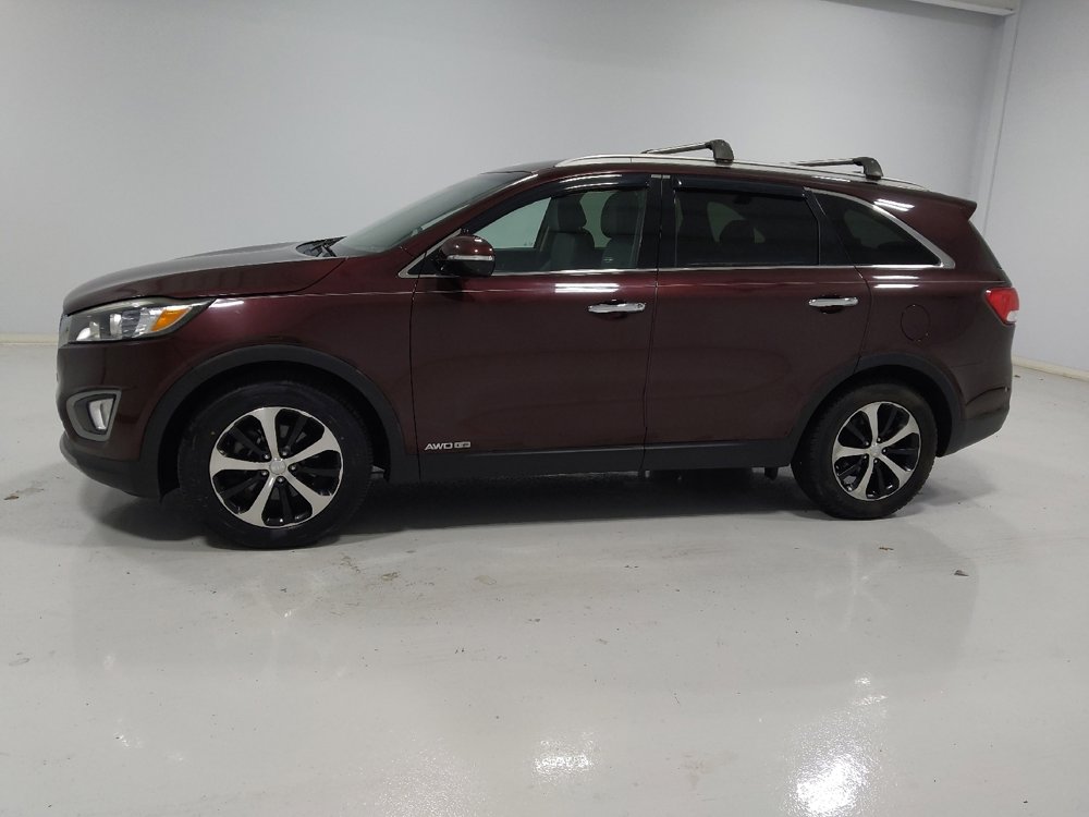 Used 2016 Kia Sorento EX image 2