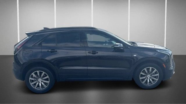 Used 2023 Cadillac XT4 Sport AWD/4WD image 2