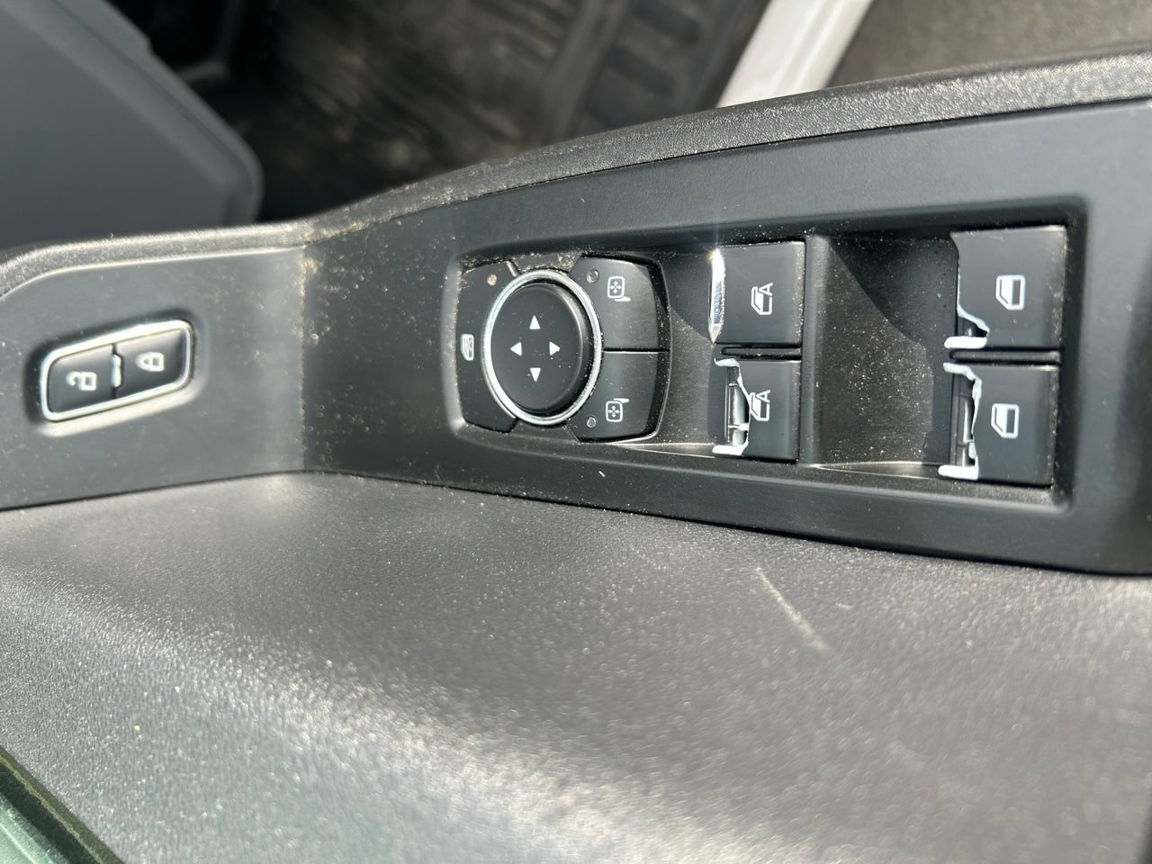 Used 2024 Ford F350 XL w/ XL Off-Road Package AWD/4WD image 17