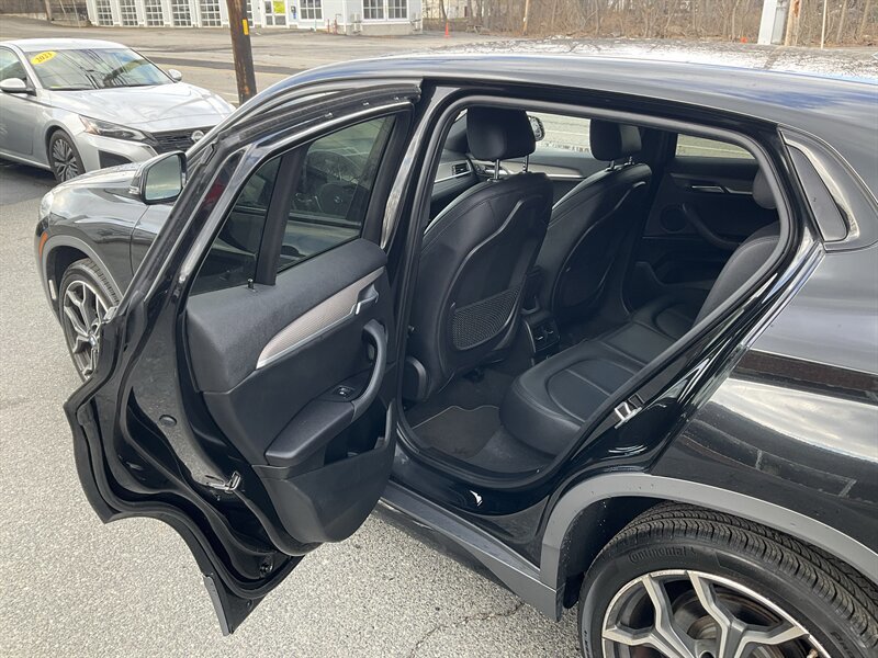 Used 2018 BMW X2 xDrive28i w/ M SportX Package image 15