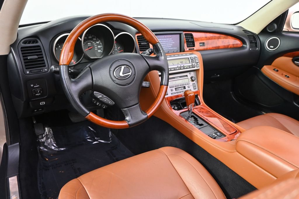 Used 2003 Lexus SC 430 Convertible RWD image 16