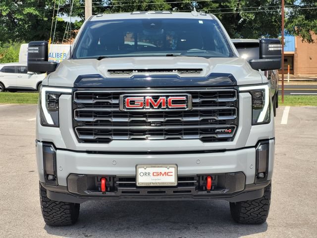 Used 2024 GMC Sierra 2500 AT4 w/ AT4 Premium Plus Package AWD/4WD image 3