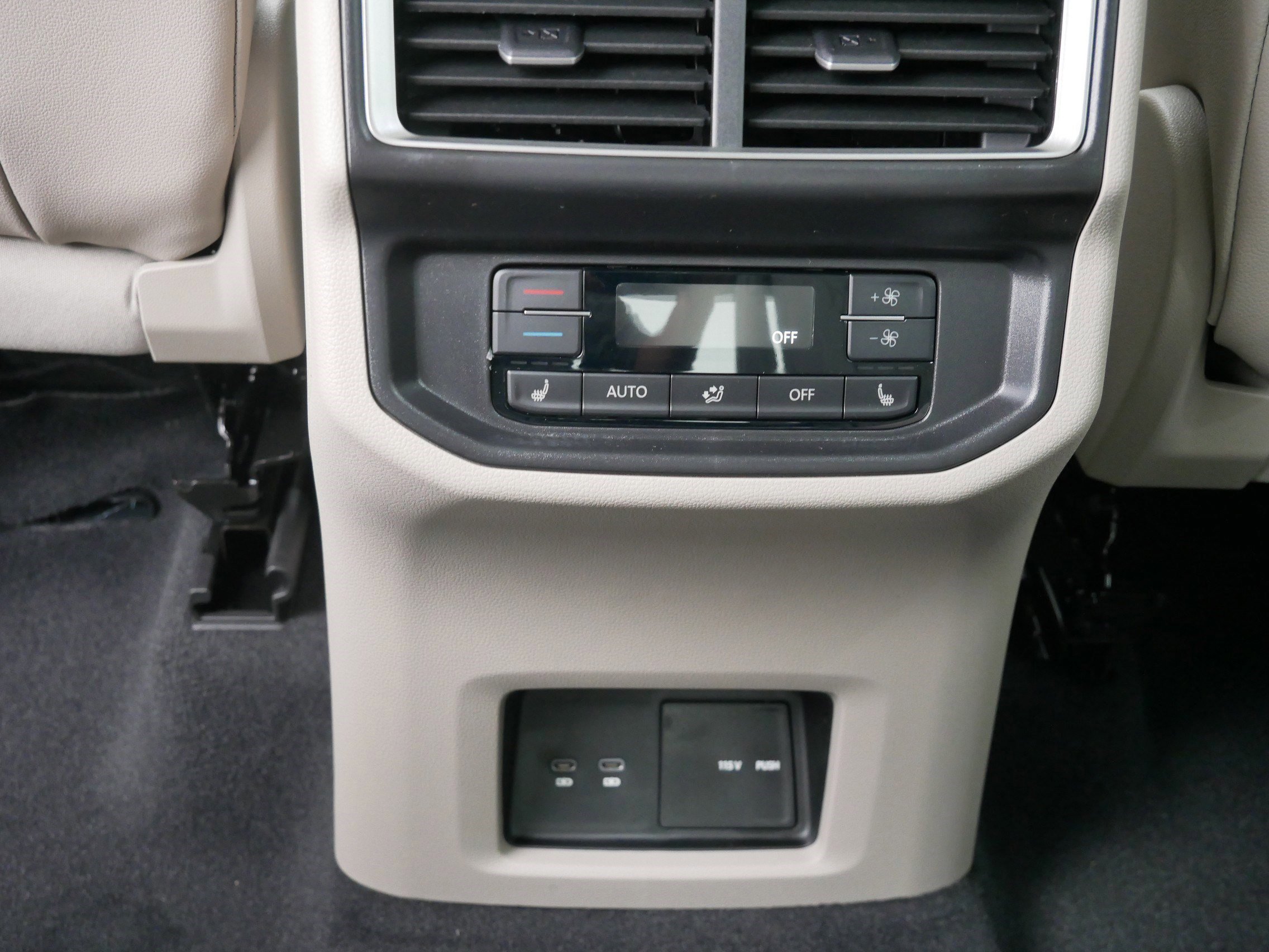 New 2026 Volkswagen Atlas SEL Premium R-Line image 7