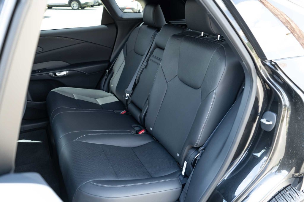 Used 2024 Lexus RX 350 Premium Plus w/ Convenience Package FWD image 16