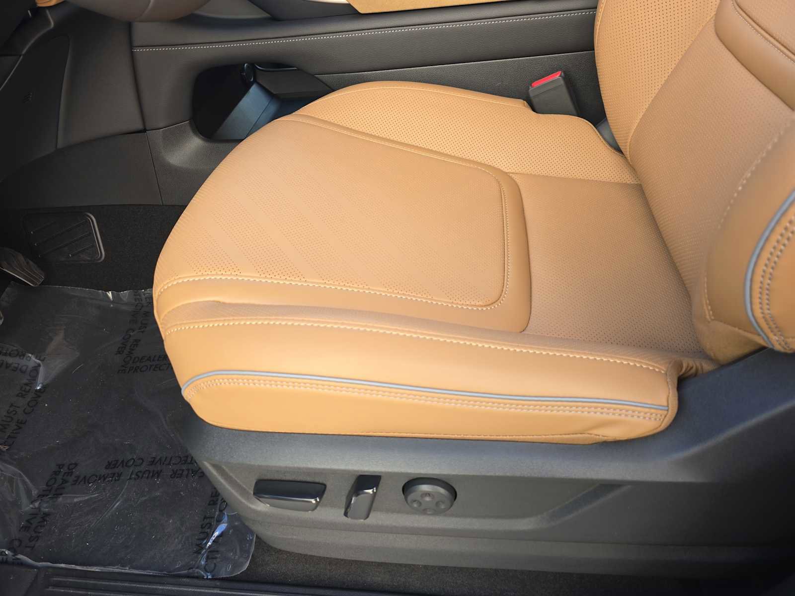 New 2026 INFINITI QX80 Luxe w/ Cargo Package image 15