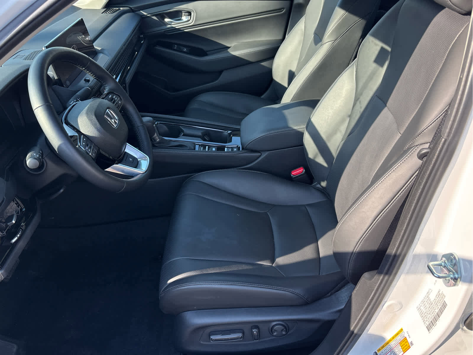 Certified 2025 Honda Accord Touring image 8