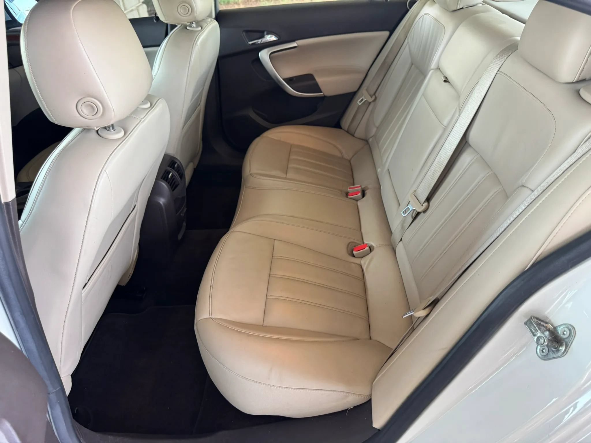 Used 2014 Buick Regal Premium FWD image 19