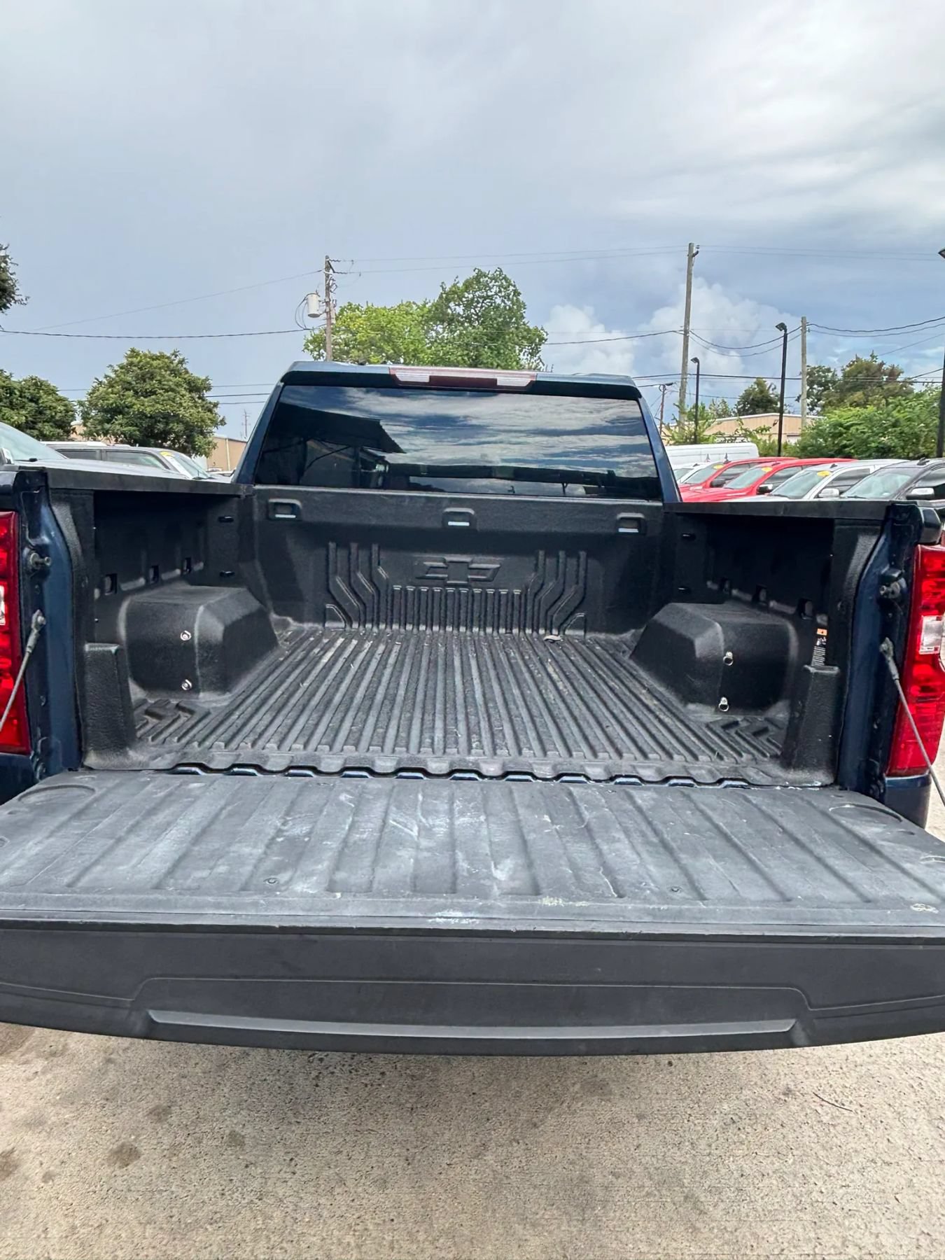 Used 2019 Chevrolet Silverado 1500 LT w/ Trailering Package RWD image 7