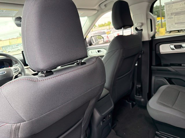 New 2026 Ford Explorer Active RWD image 24