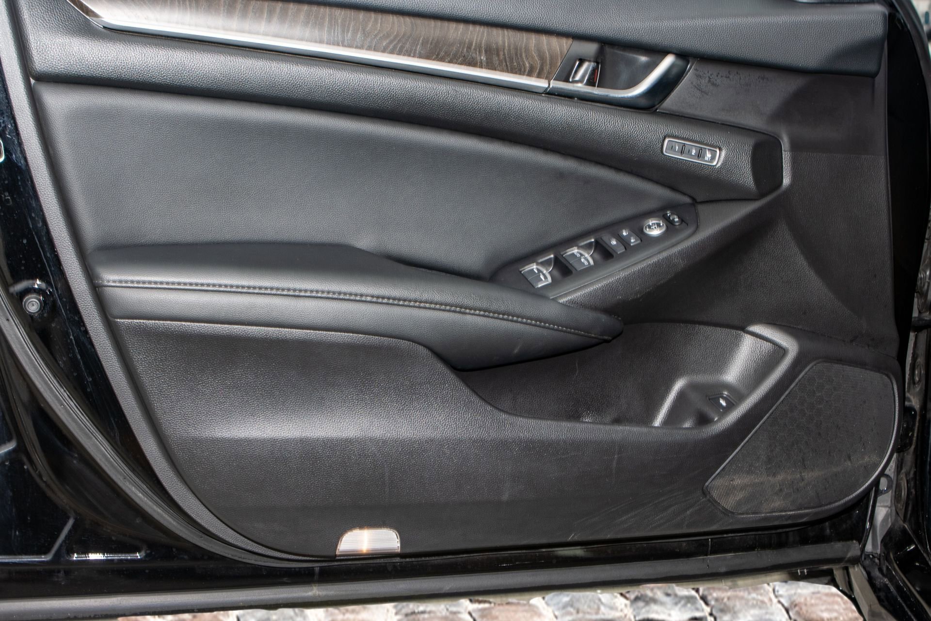 Certified 2021 Honda Accord EX-L image 34