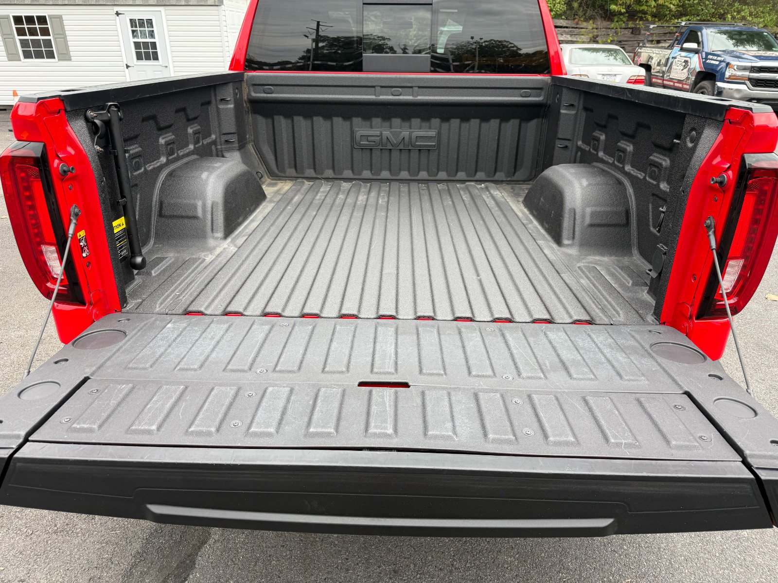 Used 2021 GMC Sierra 1500 SLT w/ SLT Premium Plus Package image 19