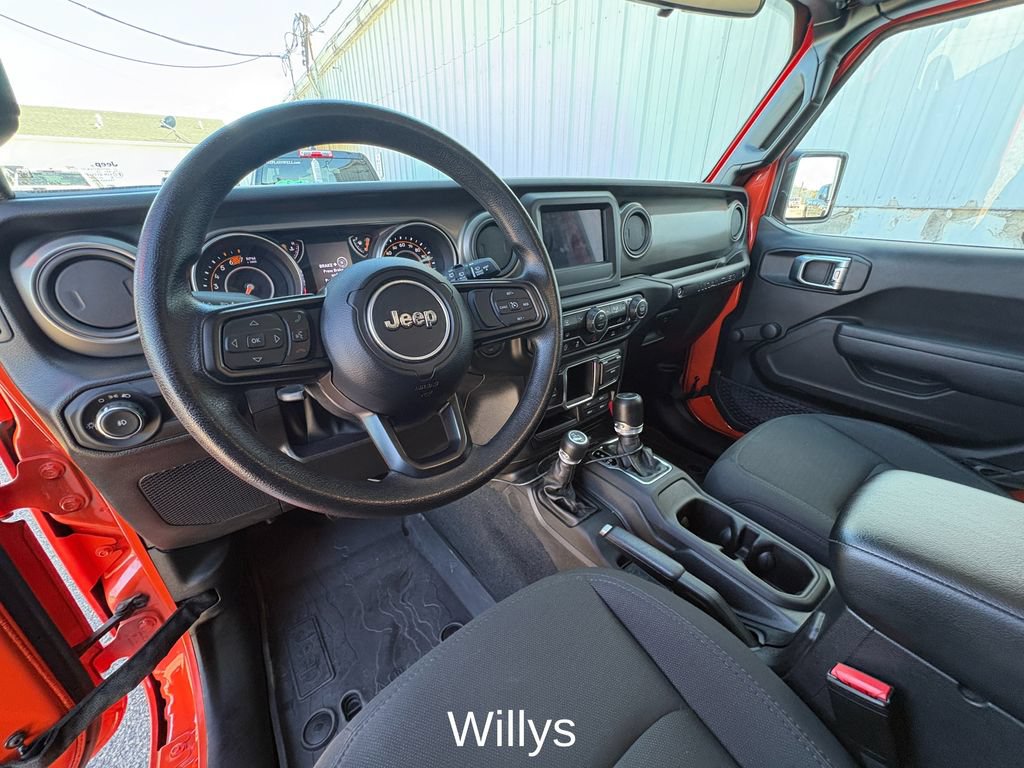 Used 2023 Jeep Wrangler Sport AWD/4WD image 13