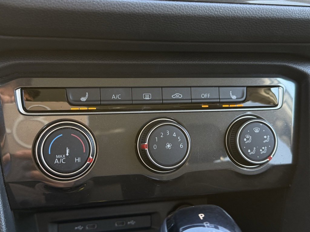 Certified 2024 Volkswagen Tiguan S image 12