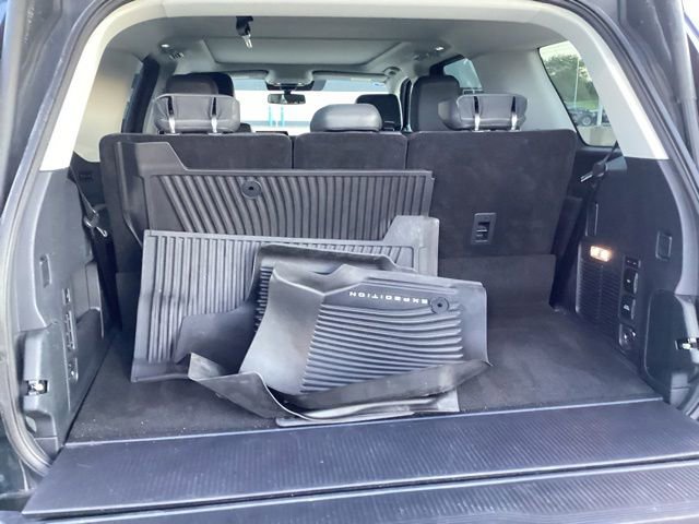 Used 2025 Ford Expedition Active AWD/4WD image 15