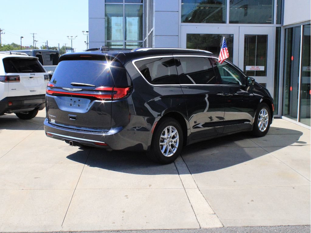 Certified 2021 Chrysler Pacifica Touring-L w/ Premium & Safety Sphere Group FWD image 6