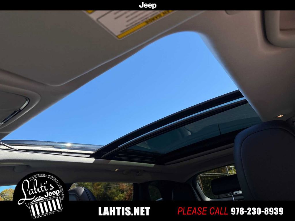 Certified 2022 Jeep Cherokee Trailhawk w/ Sun, Sound & Nav Group image 34