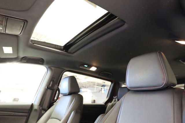 Used 2025 Honda Odyssey Sport-L image 26