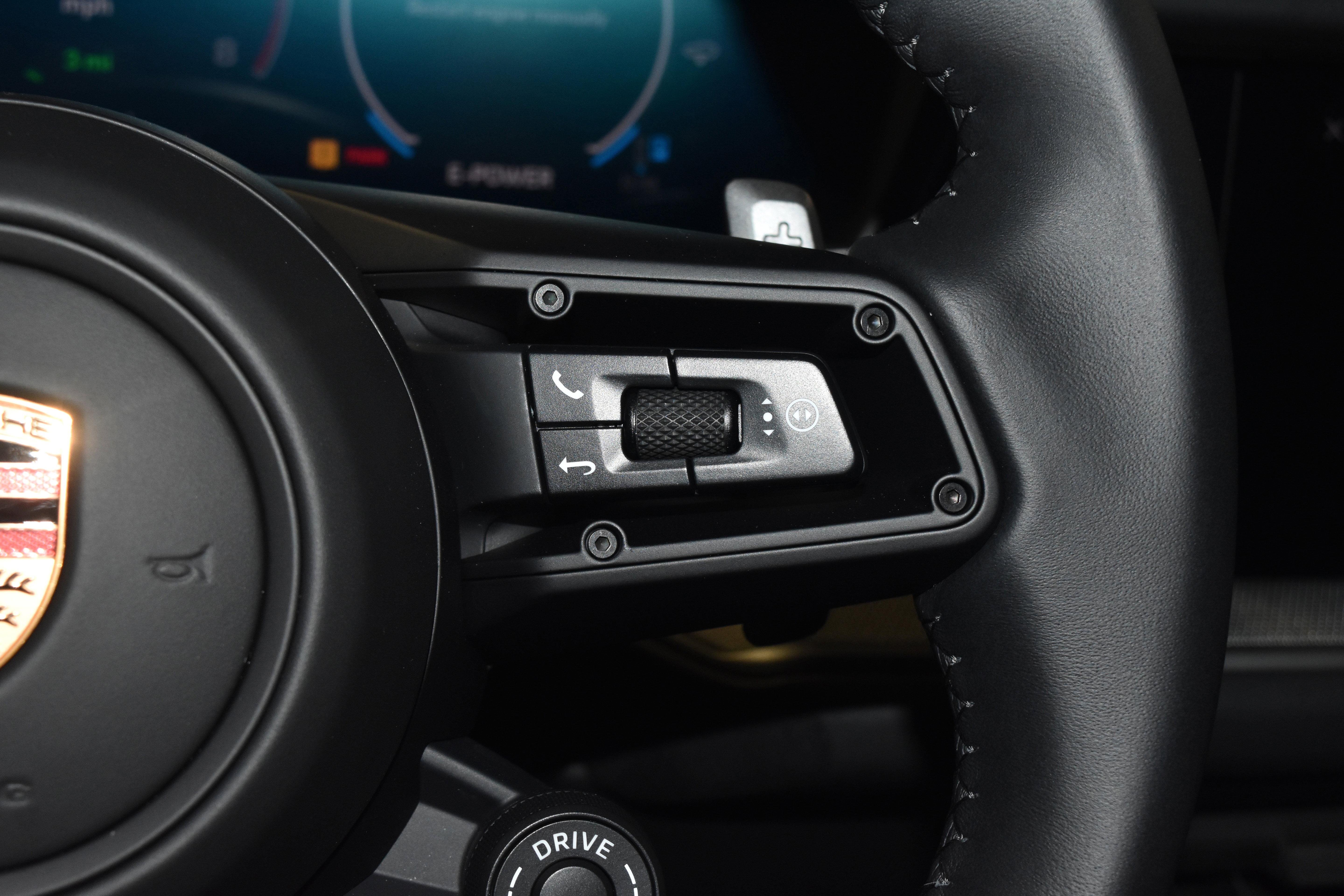 New 2026 Porsche Cayenne E-Hybrid image 11