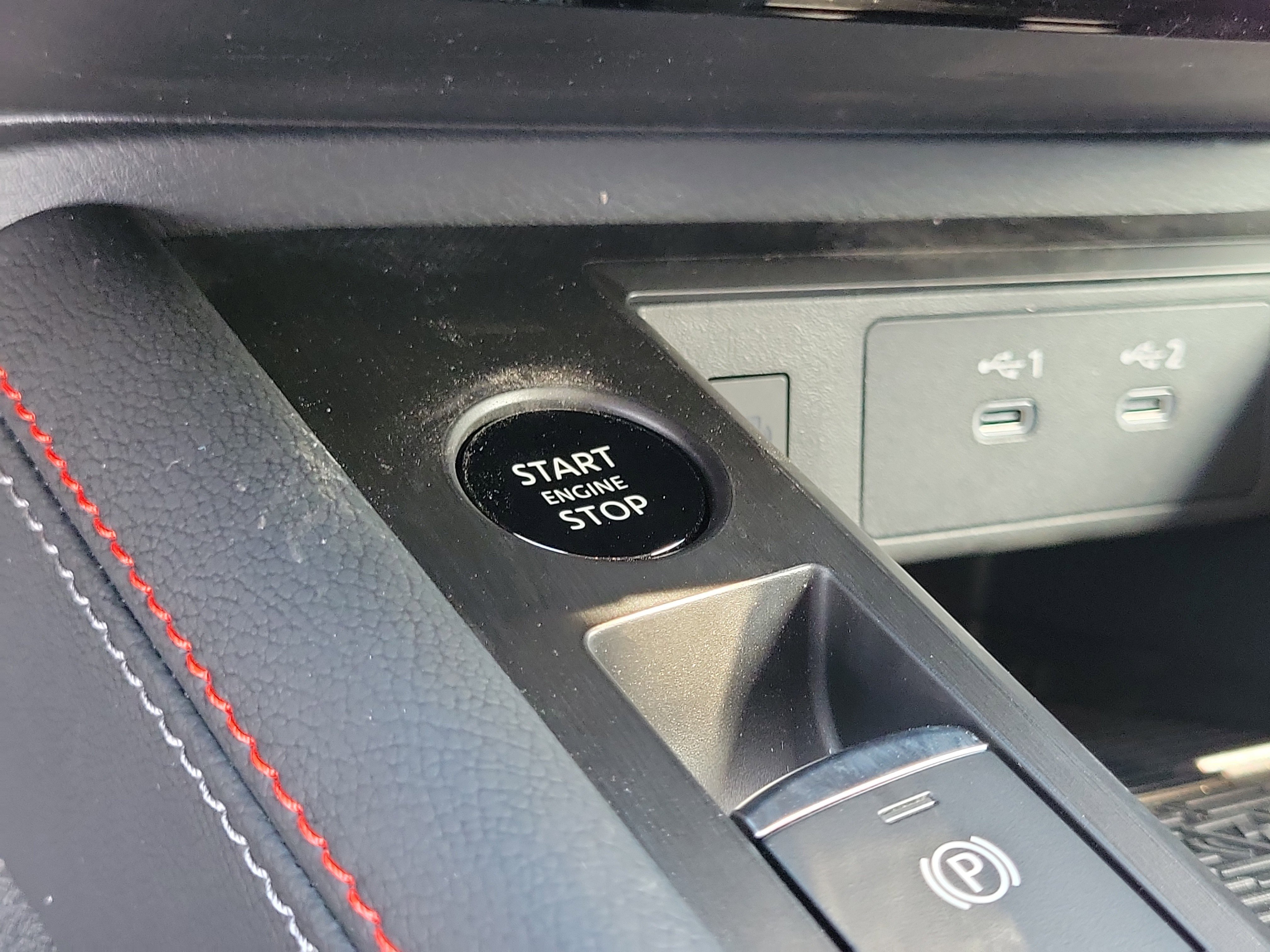New 2026 Nissan Kicks SR AWD/4WD image 28