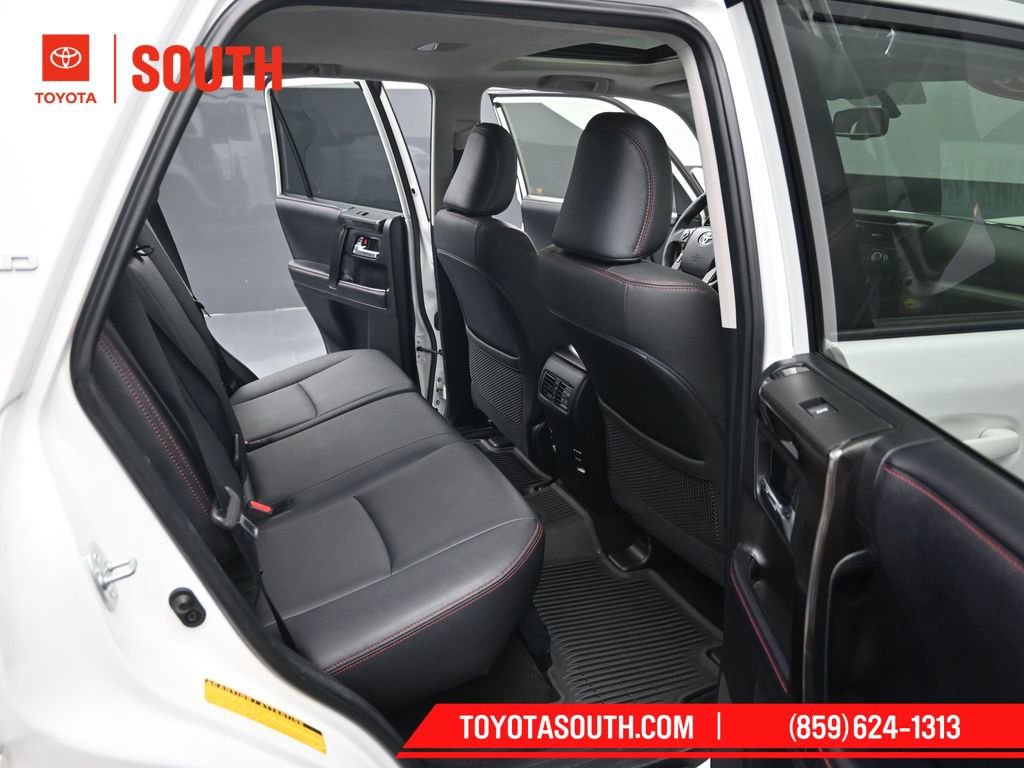 Used 2019 Toyota 4Runner TRD Off-Road Premium image 31