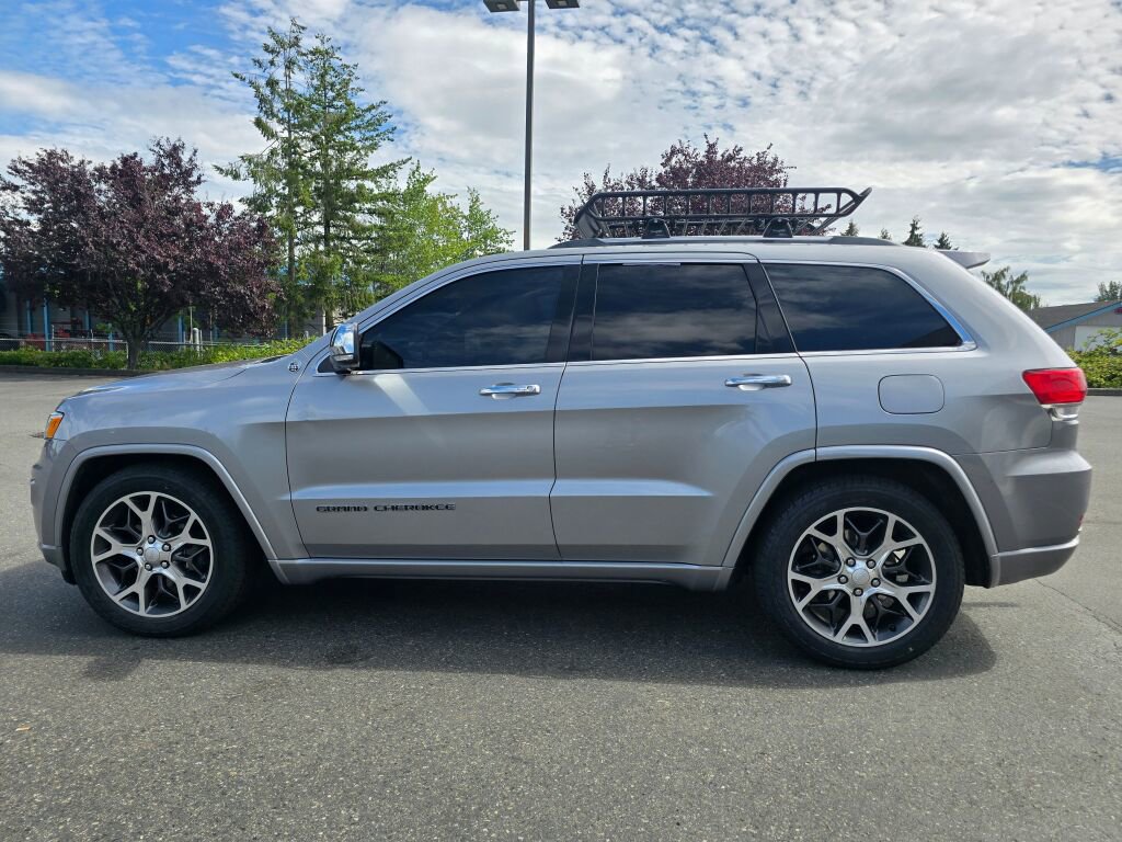 Used 2020 Jeep Grand Cherokee Overland image 6